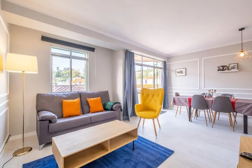Lux City Center Apartment location